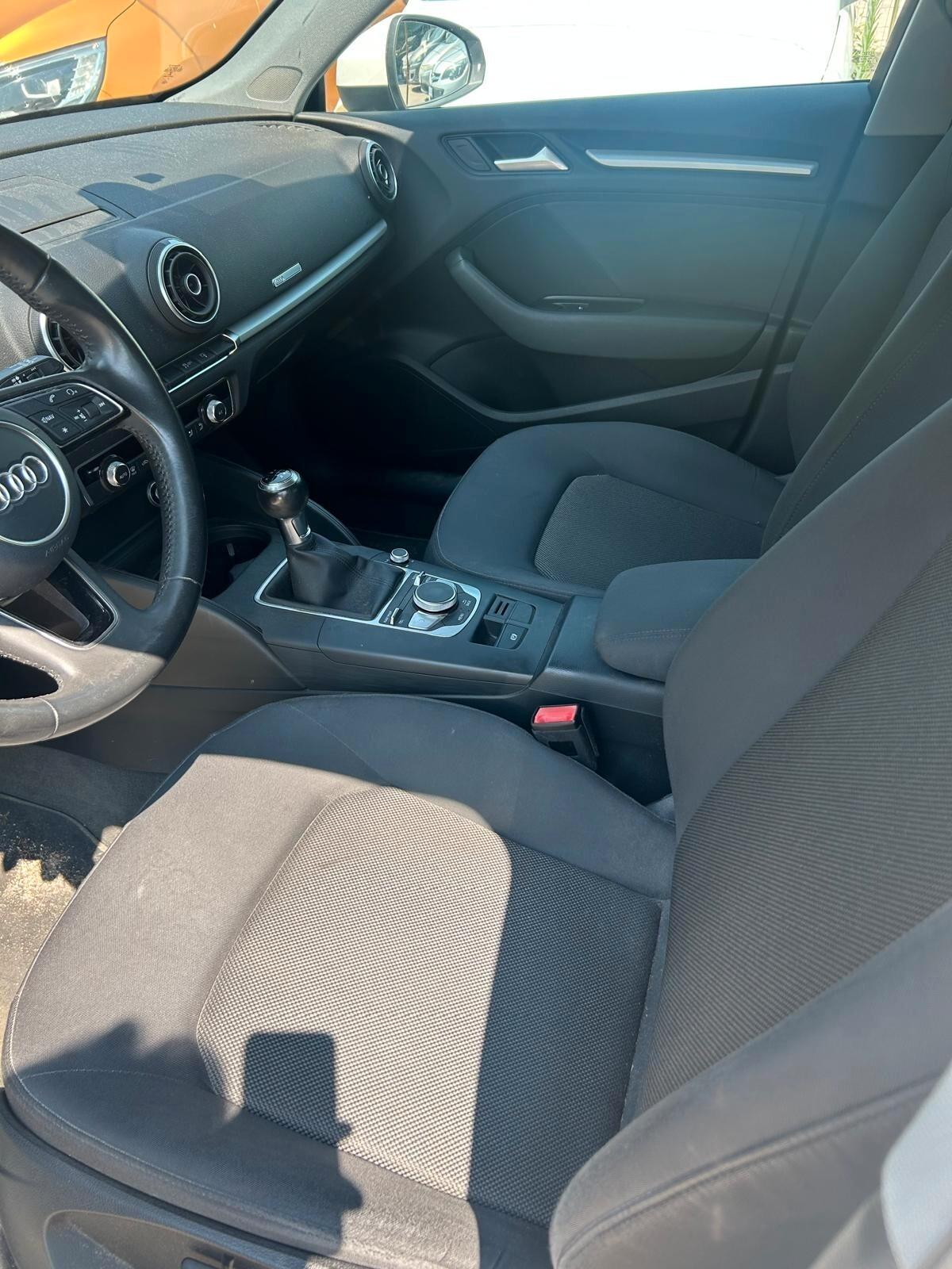 Audi A3 SPB 1.6 TDI Sport OK NEO PATENTATI