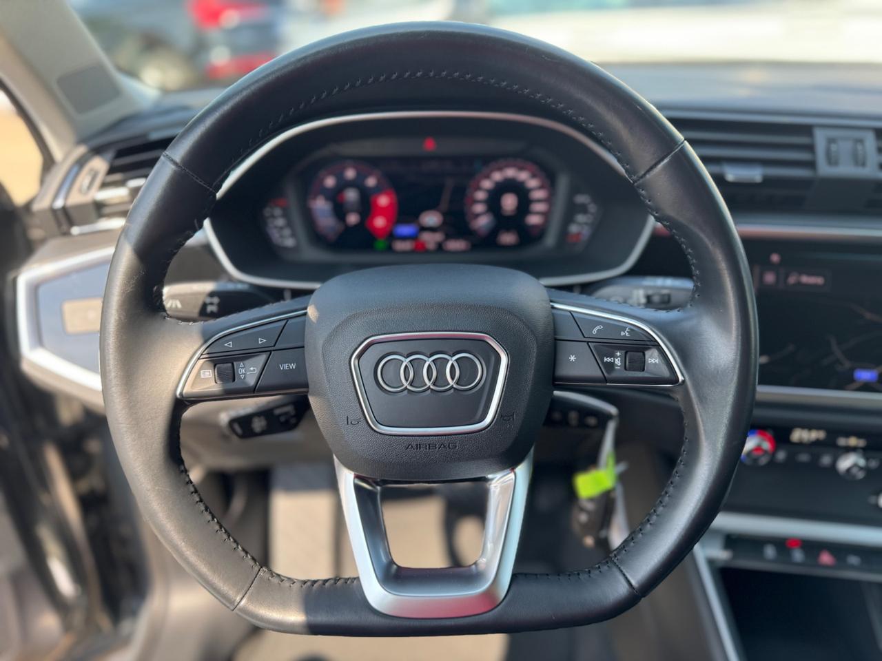 Audi Q3 35 TDI S tronic Business Advanced