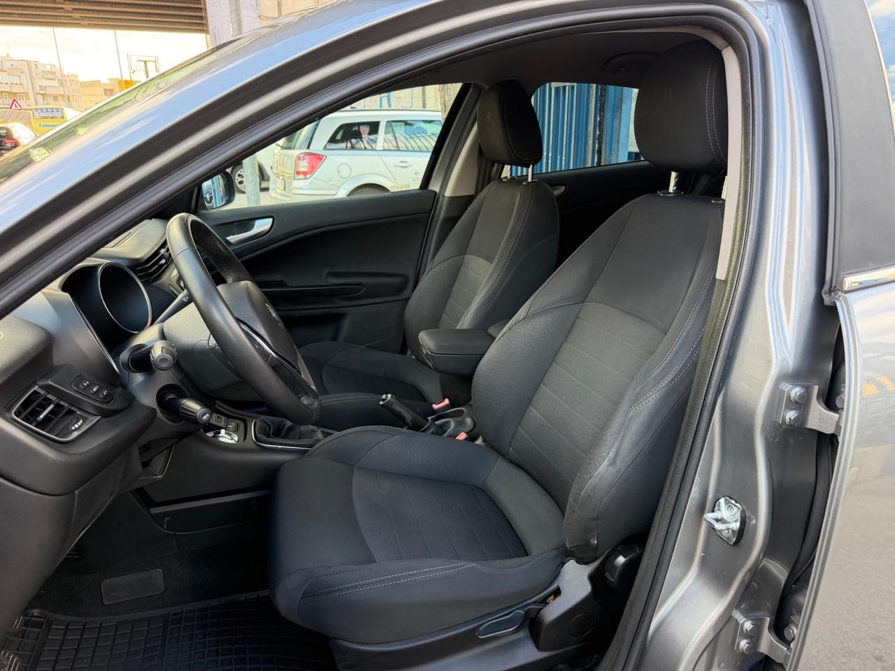 Alfa Romeo Giulietta 1.6 JTDm 120 CV 2016
