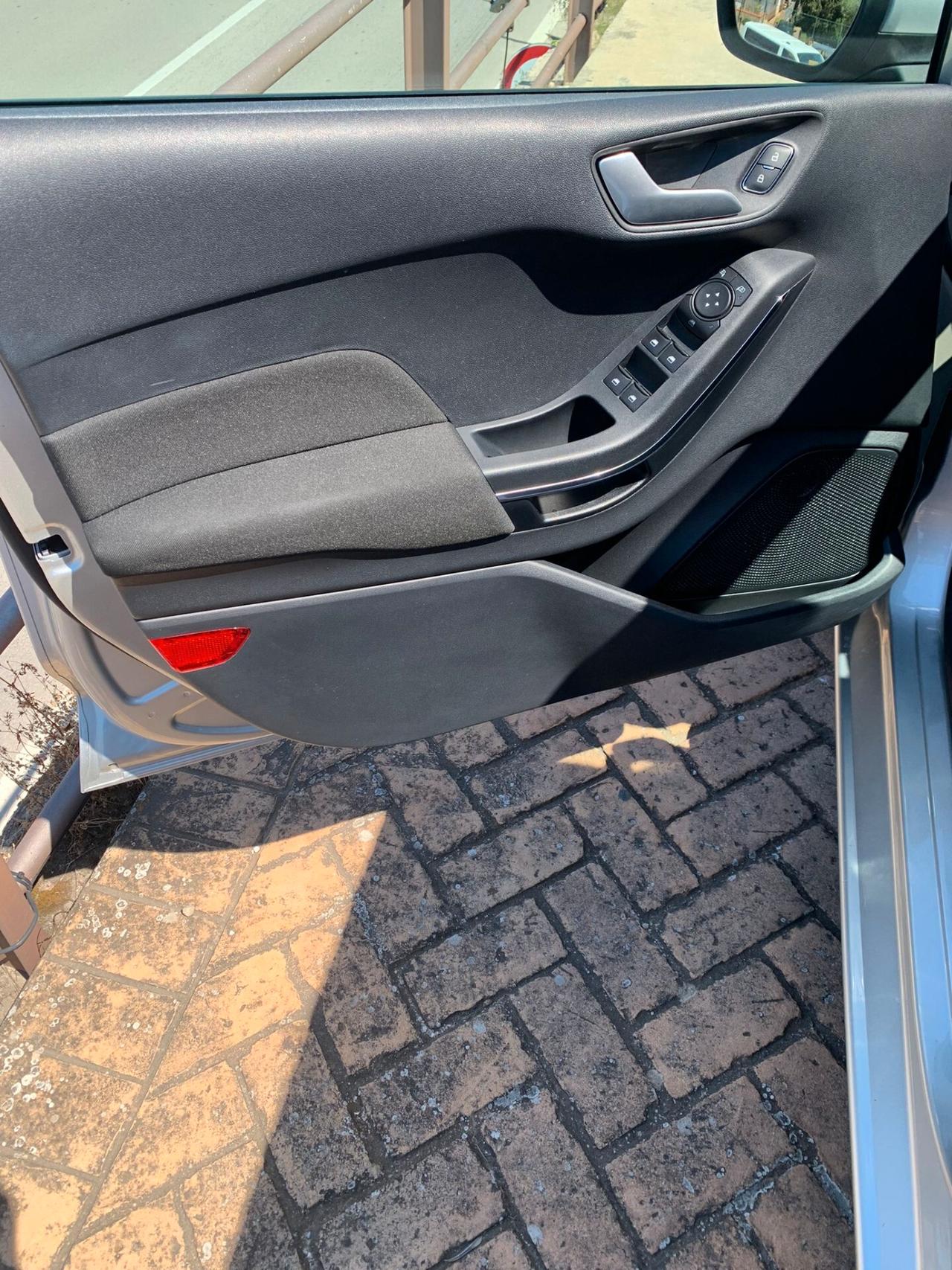 Ford Fiesta 1.1 75 CV 5 porte Titanium