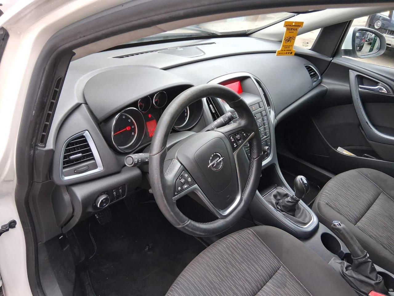 Opel Astra 1.4 Turbo 140CV 5 porte GPL Tech Cosmo