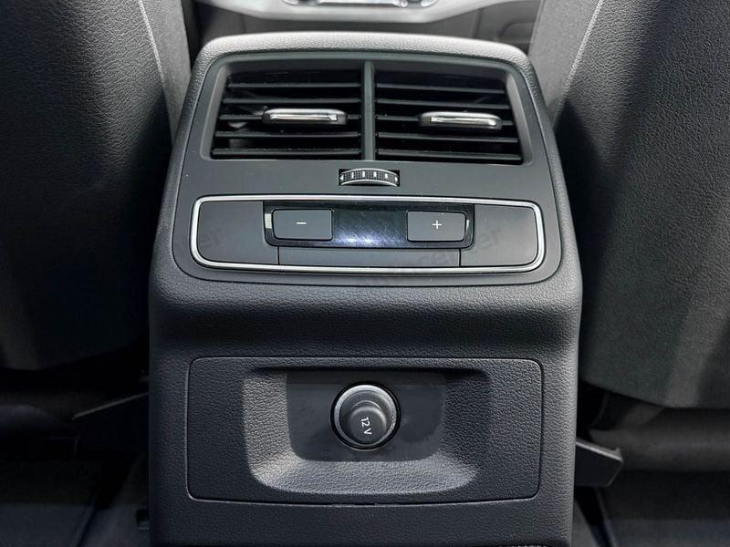 Audi A4 A4 Avant 40 2.0 tdi mhev S line edition 204cv s-tronic