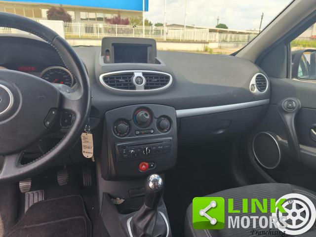 RENAULT Clio 1.2 16V 5 porte Luxe