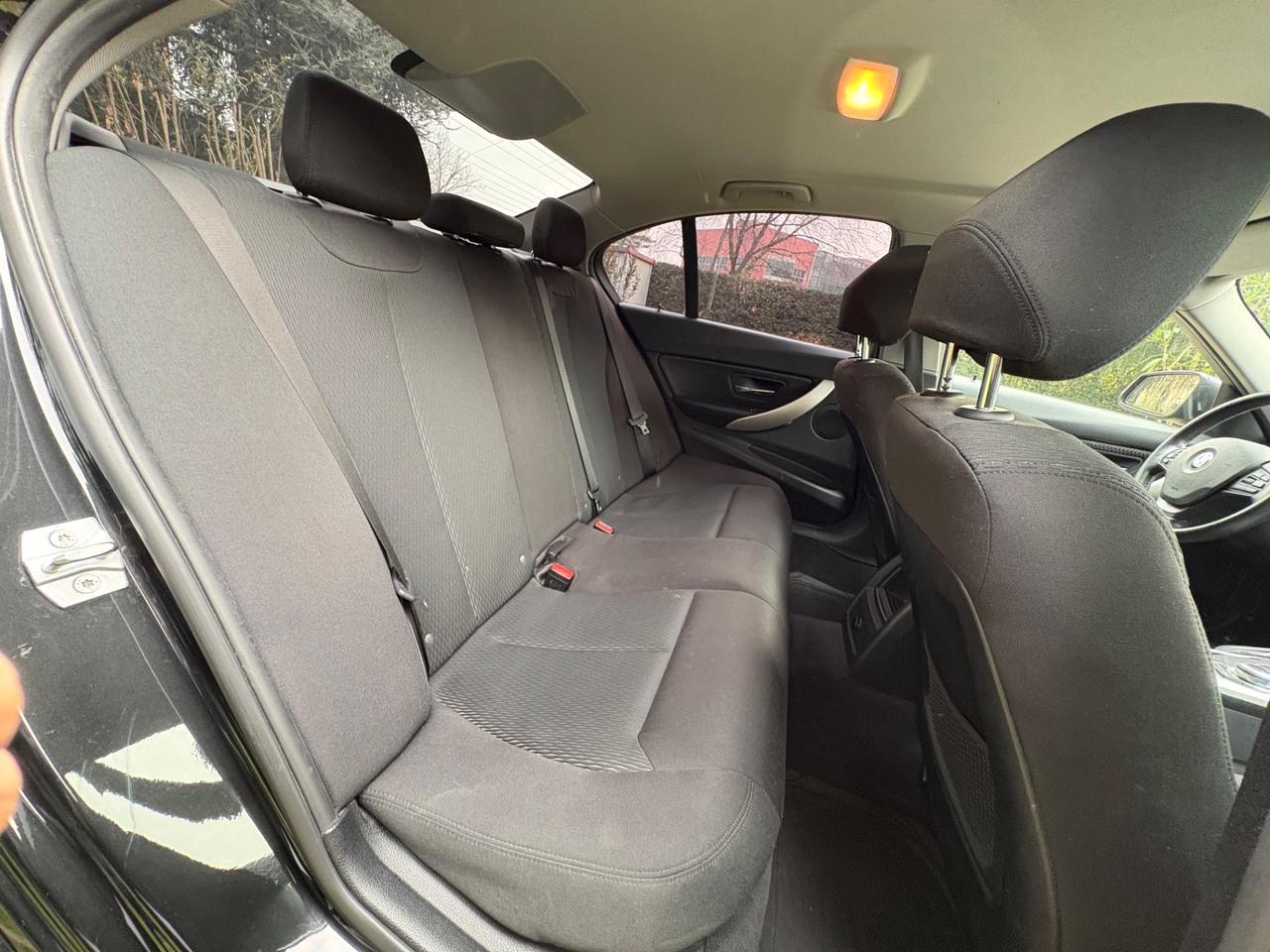 BMW 318d 2.0 150cv Business Advantage