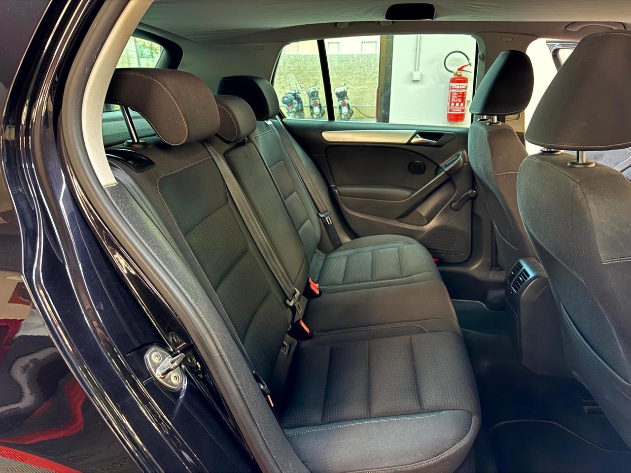 Volkswagen Golf 1.6 TDI LED - FABIANOAUTO