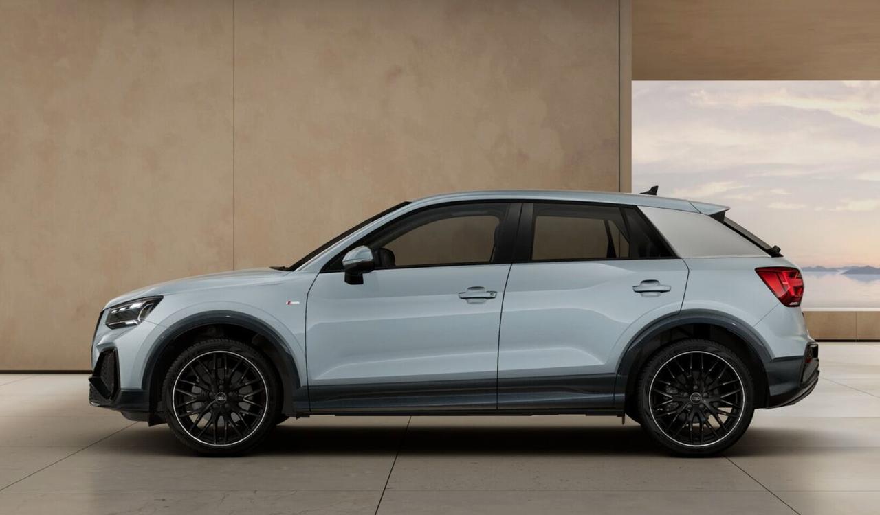 AUDI Q2 Q2 35 TFSI S tronic Identity Black