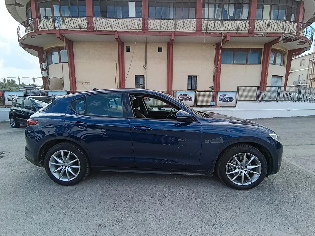 Alfa Romeo Stelvio 2.2 Turbodiesel 190 CV AT8 RWD Business