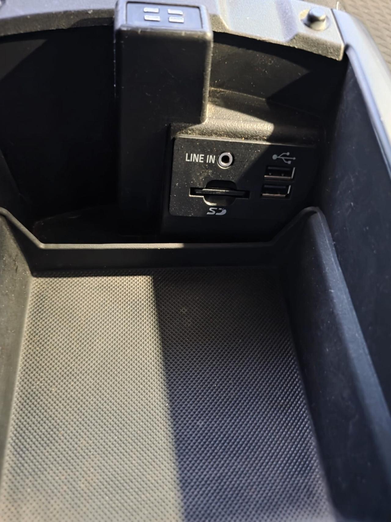 FORD C-MAX 1.6 GPL DEL NORD ITA 2016