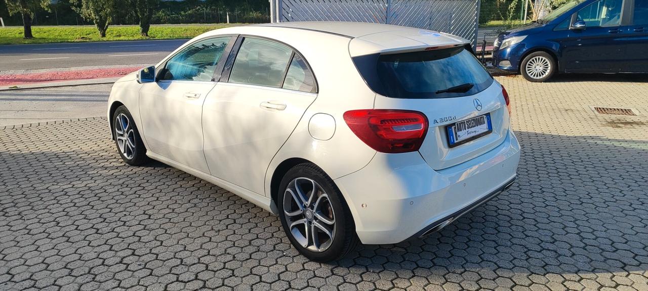 Mercedes-benz A 200 d Automatic Premium