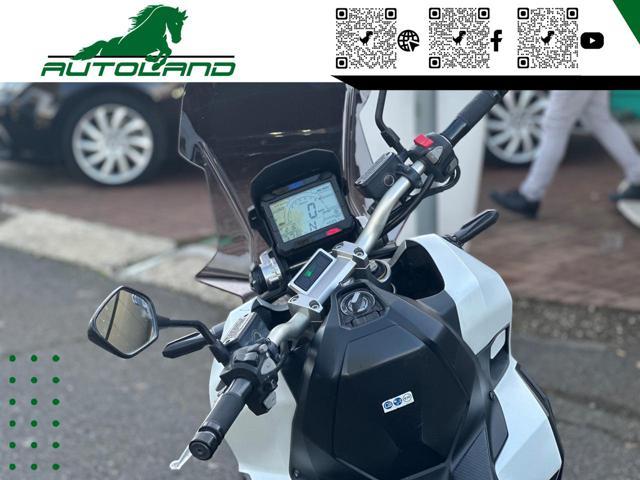 HONDA X-ADV 750 ABS*KeyLessGo*DisplayDigitale