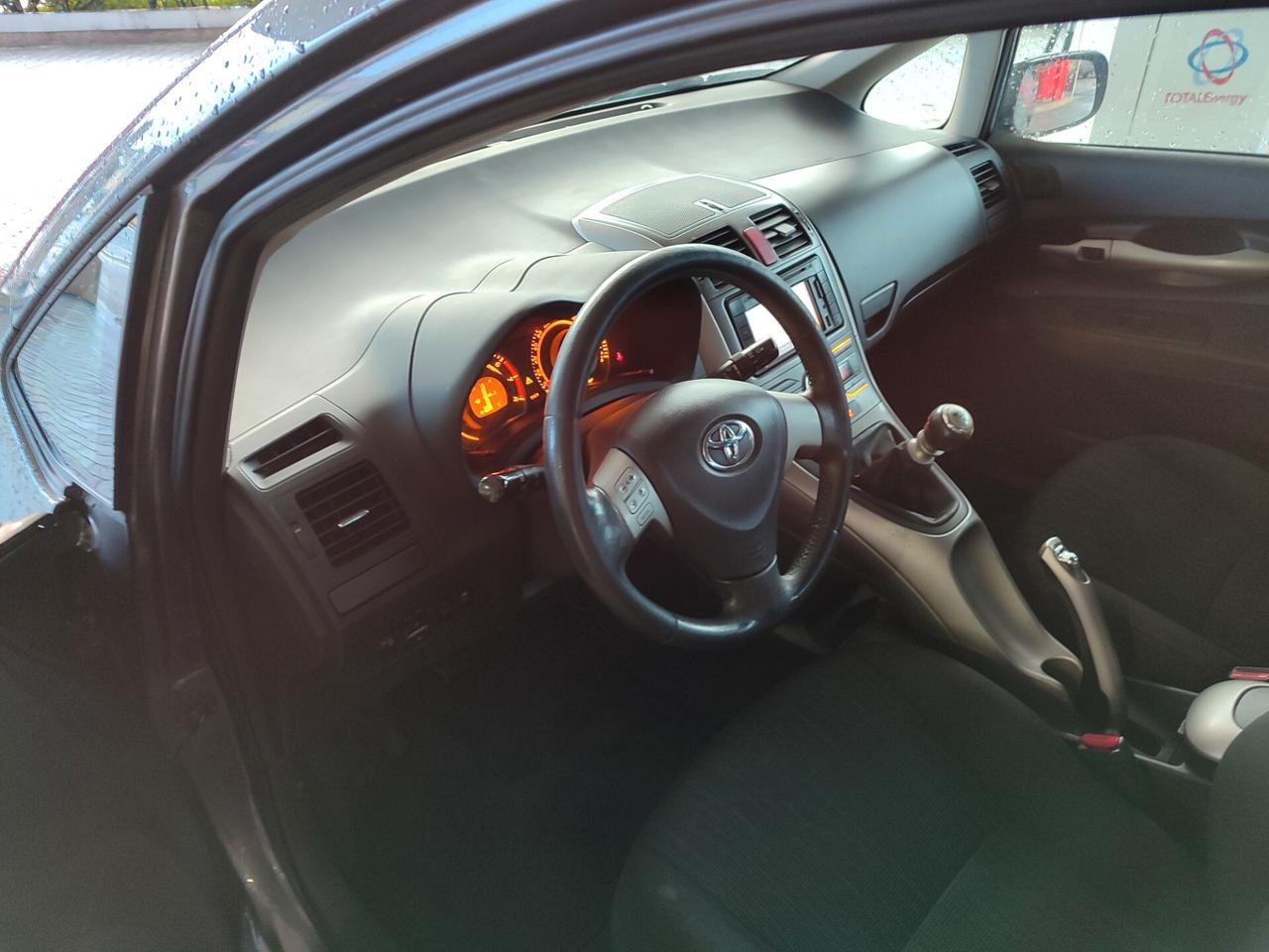 Toyota Auris 1.3 5 PORTE OK NEOP PROMO