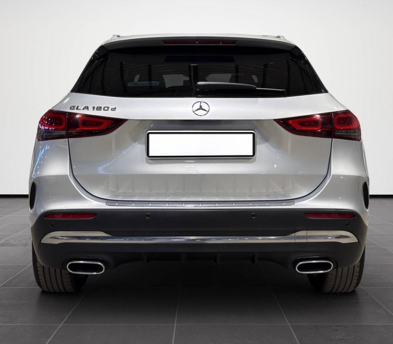 Mercedes-benz GLA 180 d Automatic Premium(tetto panoramico)