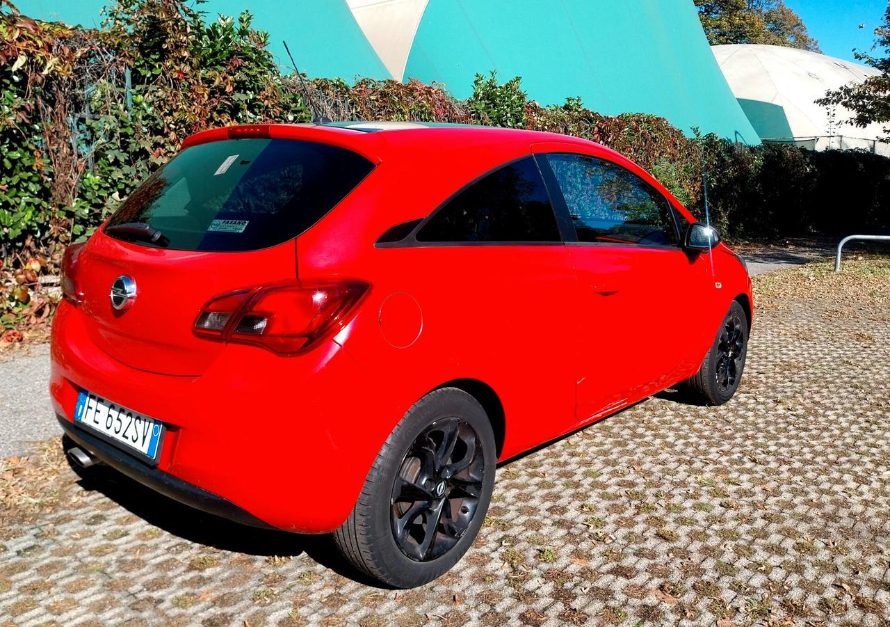 Opel Corsa 1.4 b-Color GPL