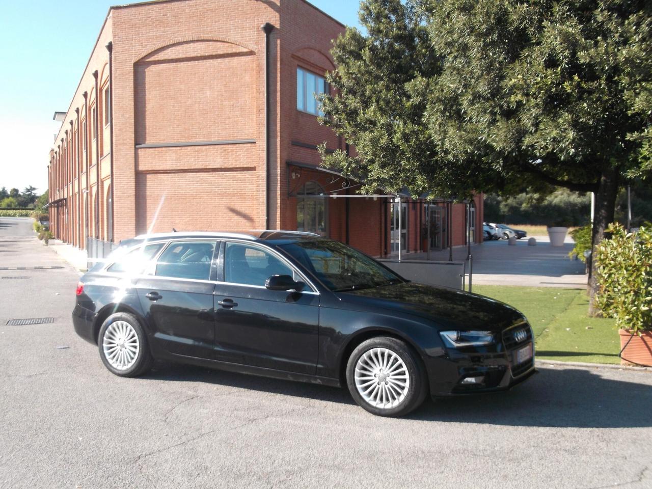 Audi A4 Avant 2.0 TDI Automatica 2012