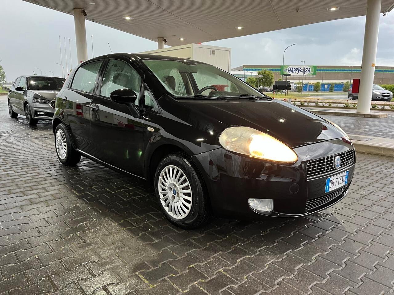 Fiat Grande Punto 1.2 5 porte Dynamic neopatentai