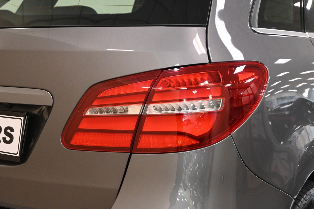 MERCEDES Classe B (T246/242) B 200 d Automatic ...