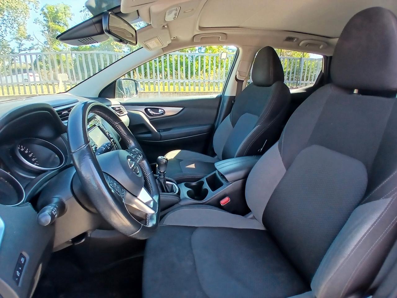 Nissan Qashqai 1.5 dCi Visia