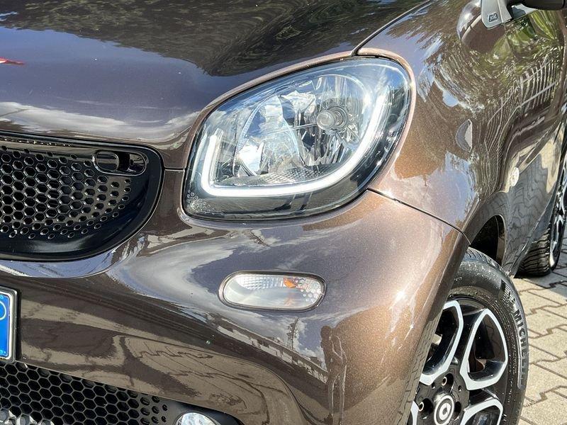 smart fortwo 90 0.9 Turbo twinamic Tokyowhite