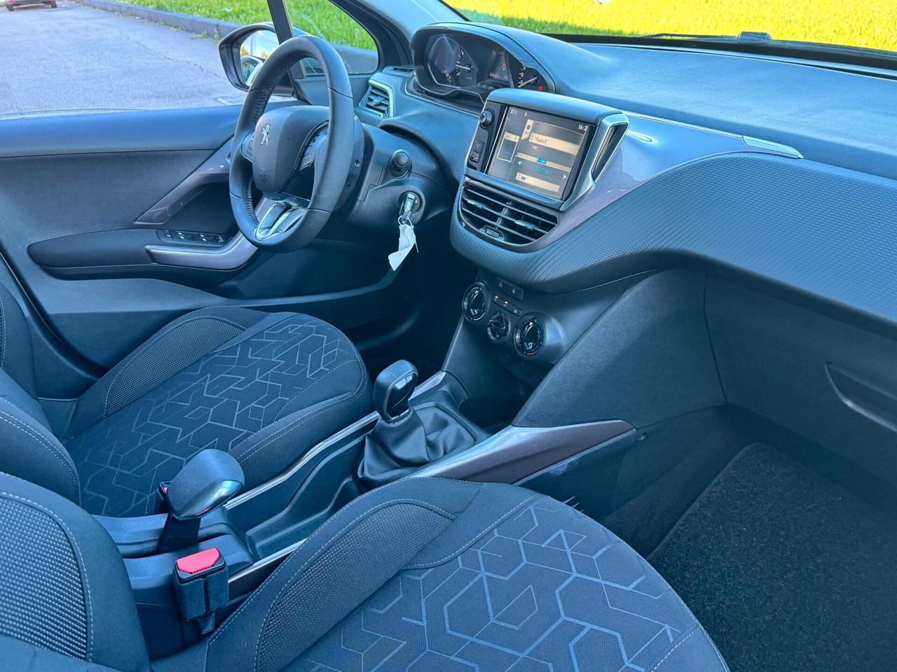 Peugeot 2008 1.2 VTi 82CV Neopatentati ''45.000km''