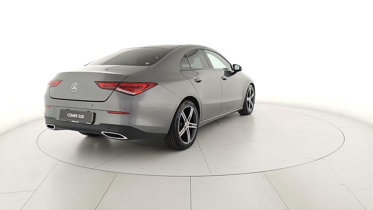 Mercedes-Benz CLA Coupe - C118 - CLA Coupe 180 d Sport auto