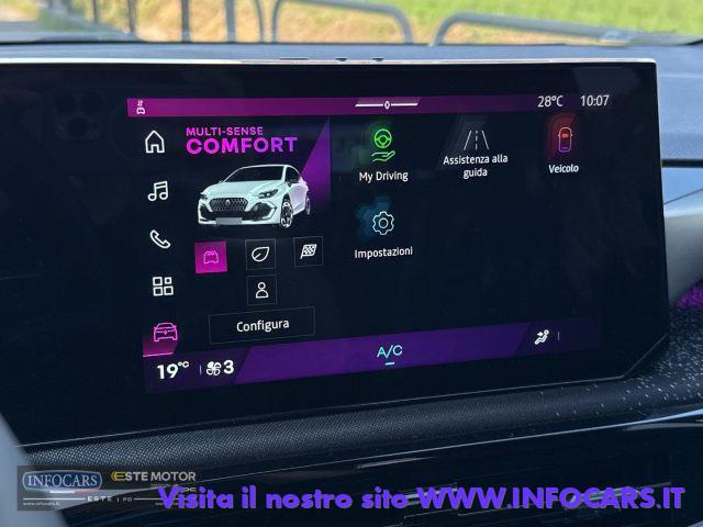 RENAULT Clio TCe 115 CV 5 porte TECHNO