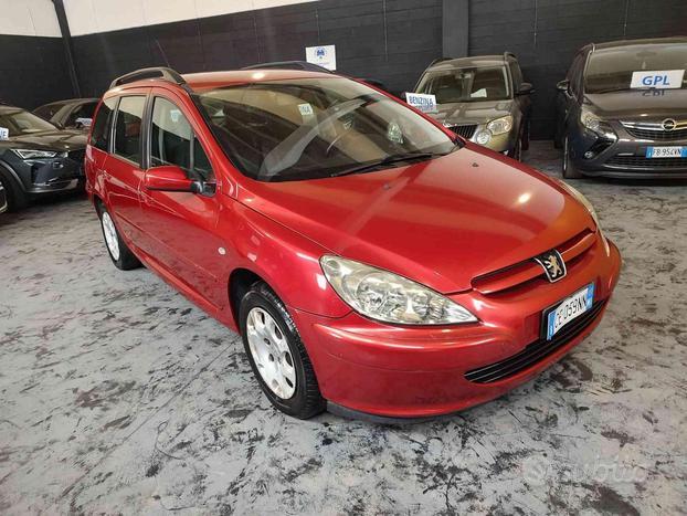 PEUGEOT 307 1.6 16V Station XR