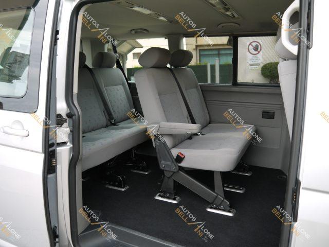 VOLKSWAGEN Caravelle 2.5 TDI/131CV 4motion 8 posti
