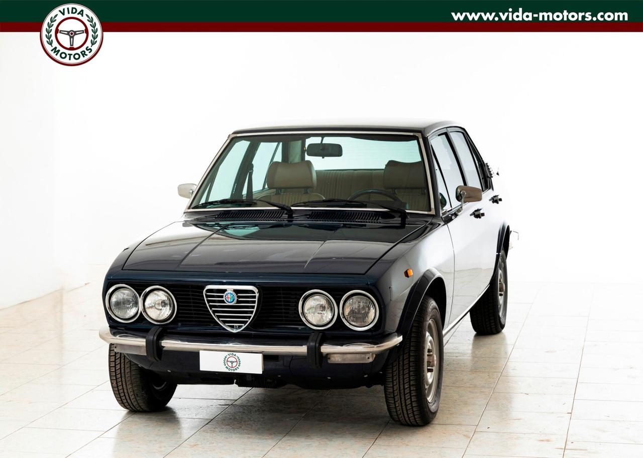 Alfa Romeo Alfetta 1.8 * 28.000 KM * OTTIMO CONSERVATO * LIBRETTO ORIGINALE
