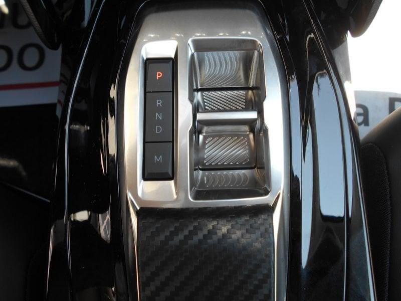 Peugeot 208 110 hybrid Allure Navigat Finanziato