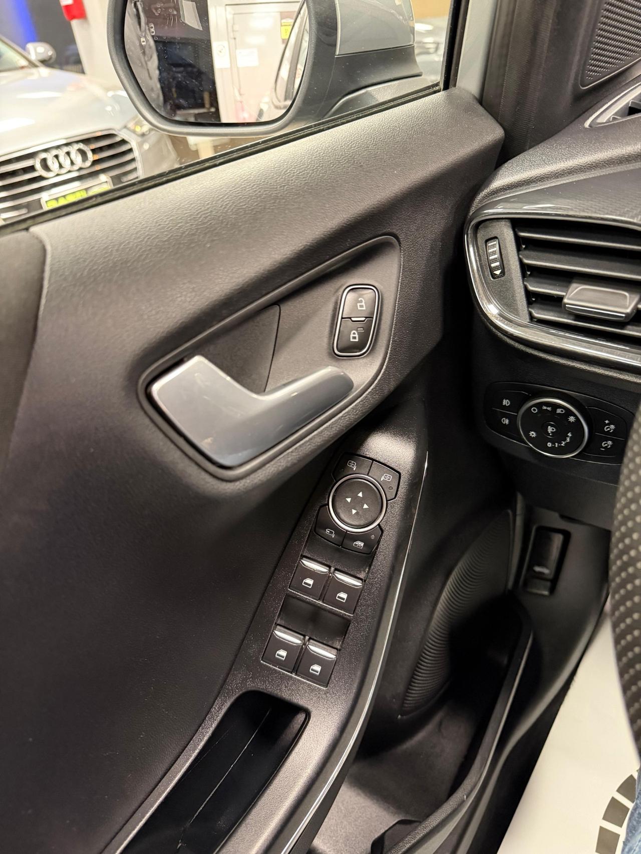 Ford Puma 1.0 EcoBoost Hybrid 125 CV S&S ST-Line