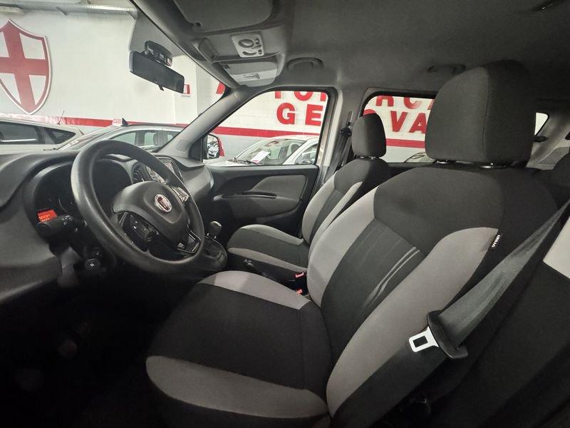 FIAT Doblò 1.4 T-Jet 16V Lounge 7 POSTI