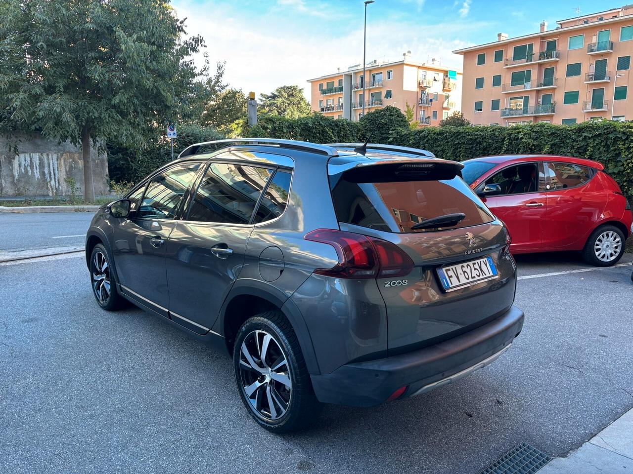 Peugeot 2008 PureTech Turbo 110 EAT6 S&S Black Matt PREZZO REALE