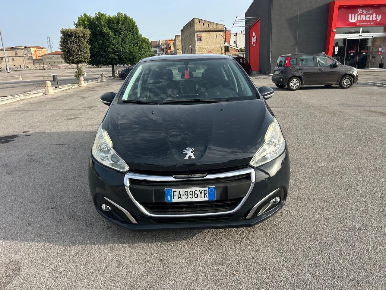 Peugeot 208 BlueHDi 75 5 porte Allure