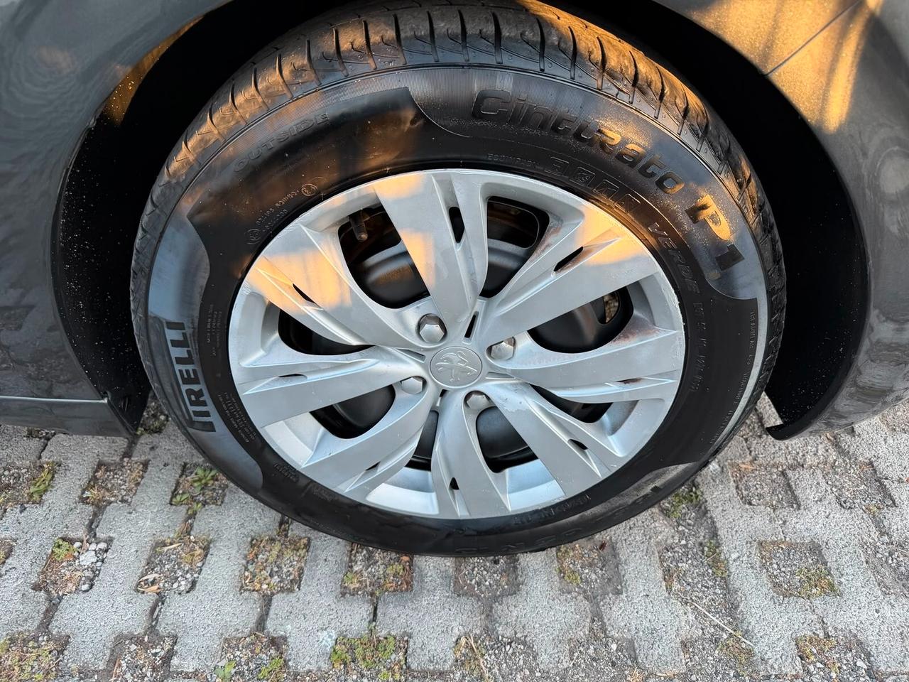 Peugeot 208 1.4 VTi 95 CV 5p. Allure-05/2013