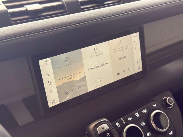 LAND ROVER Defender 110 3.0D I6 250 CV AWD Auto Hard Top X-Dynamic SE