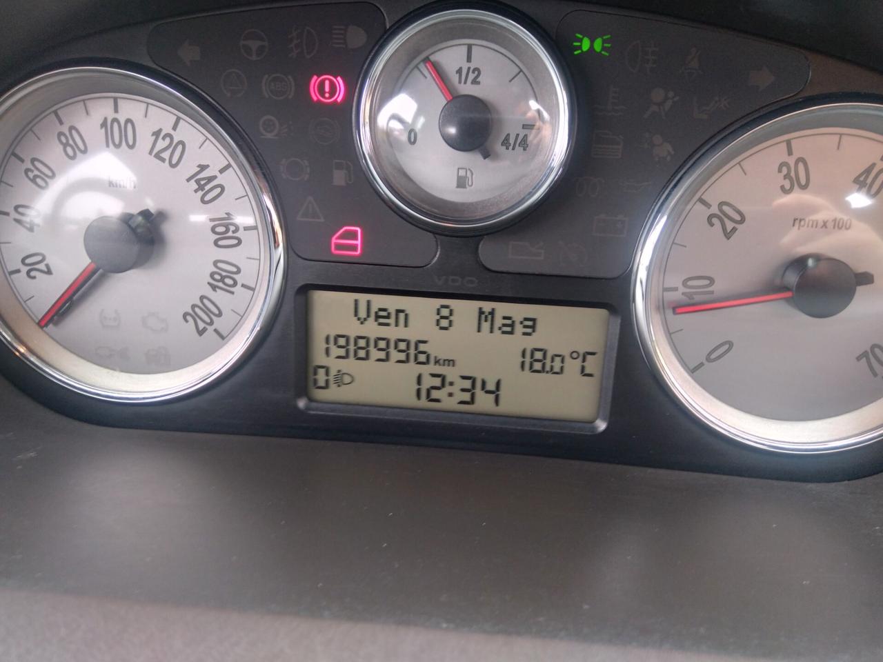 Lancia Ypsilon 1.2 60cv Oro Giallo x neopatentati