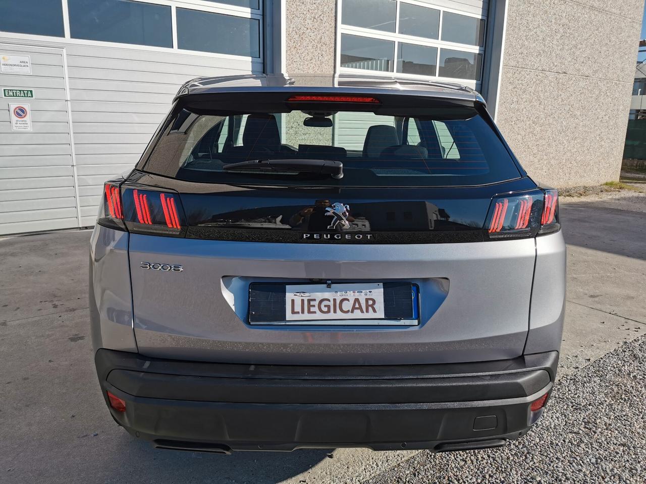 Peugeot 3008 130CV EAT8 UNIPROP KM VERI GARANZIA