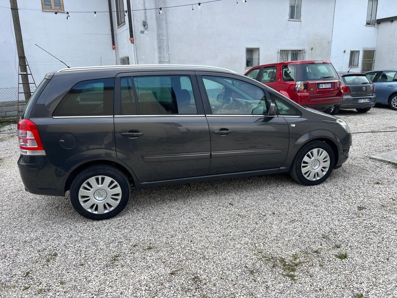Opel Zafira 1.6 16V ecoM 150CV Turbo One