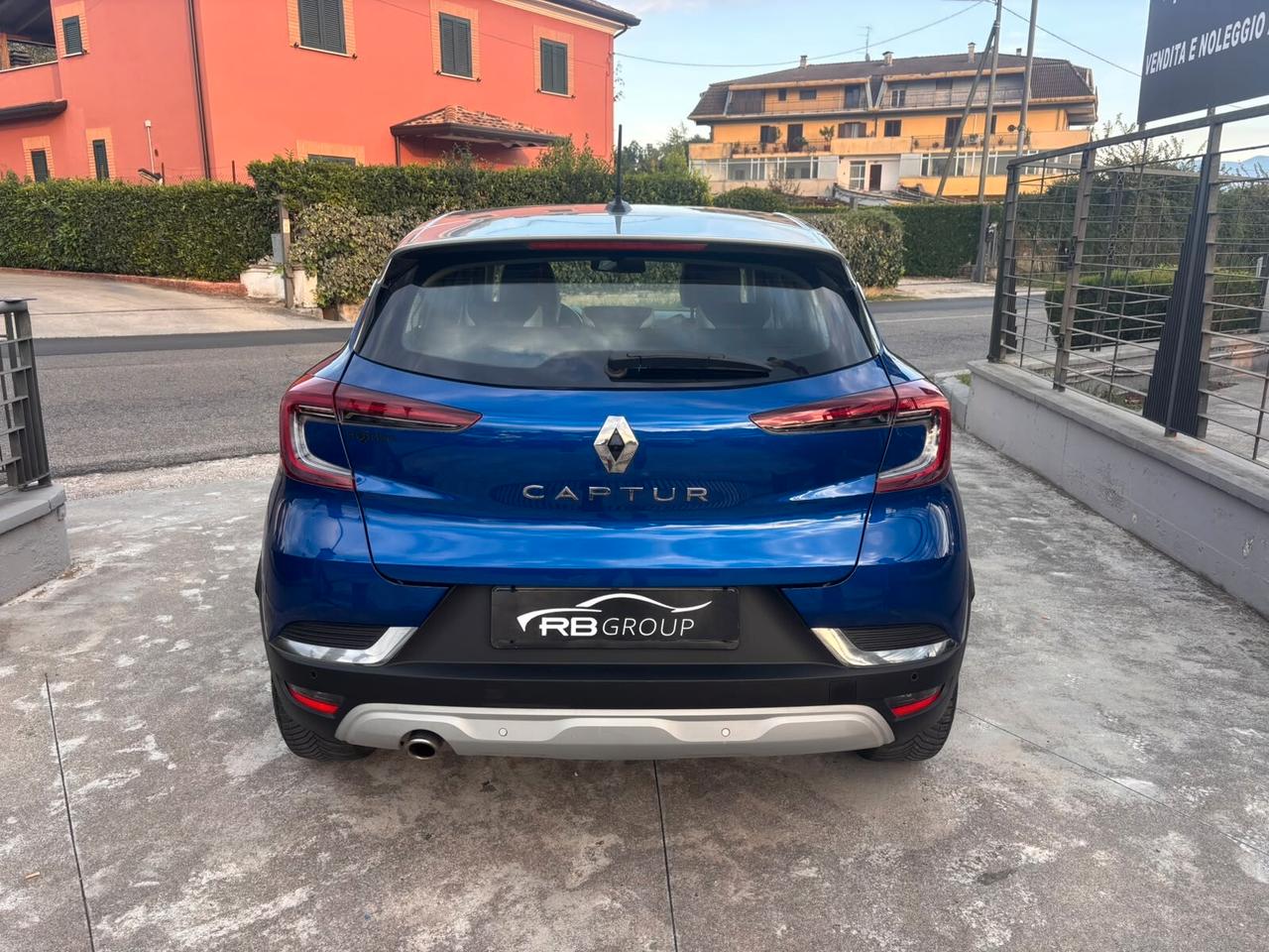 Renault Captur TCe 100 CV GPL Intens