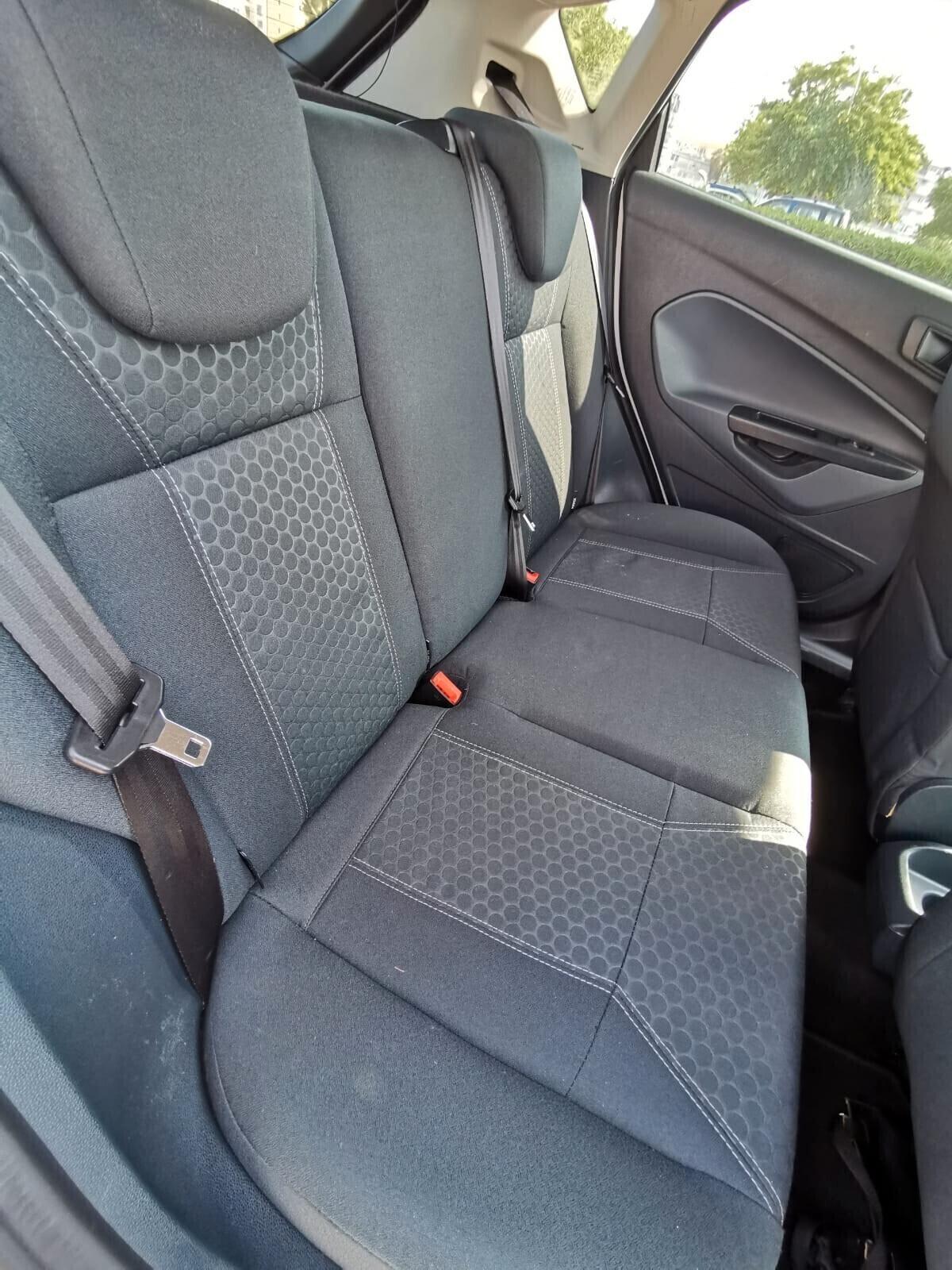 Ford Fiesta 1.4 5P. BzGPL Titanium 2010