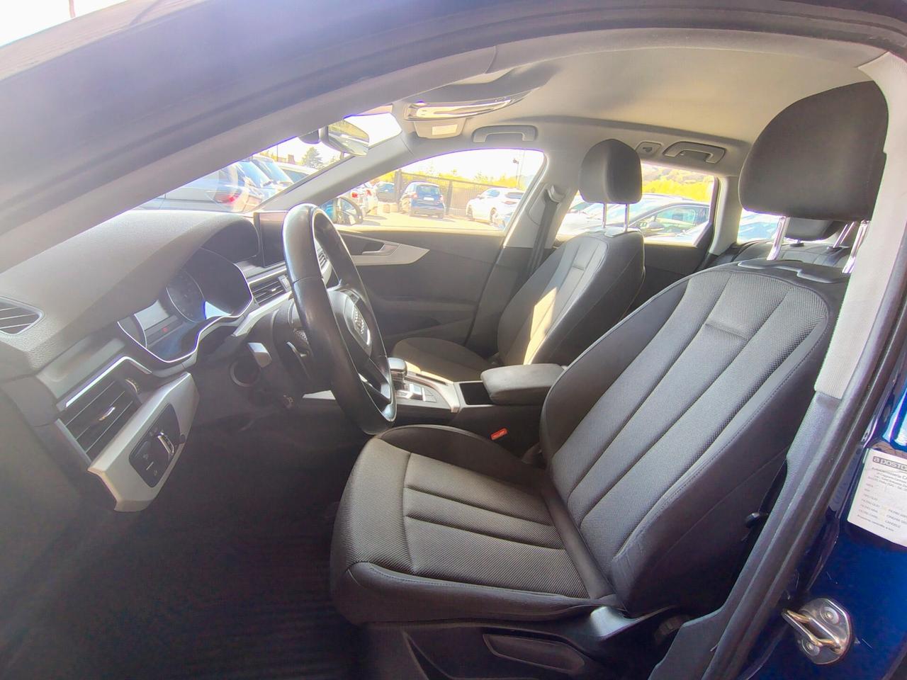 Audi A4 2.0 TDI 150 CV ultra S tronic Sport