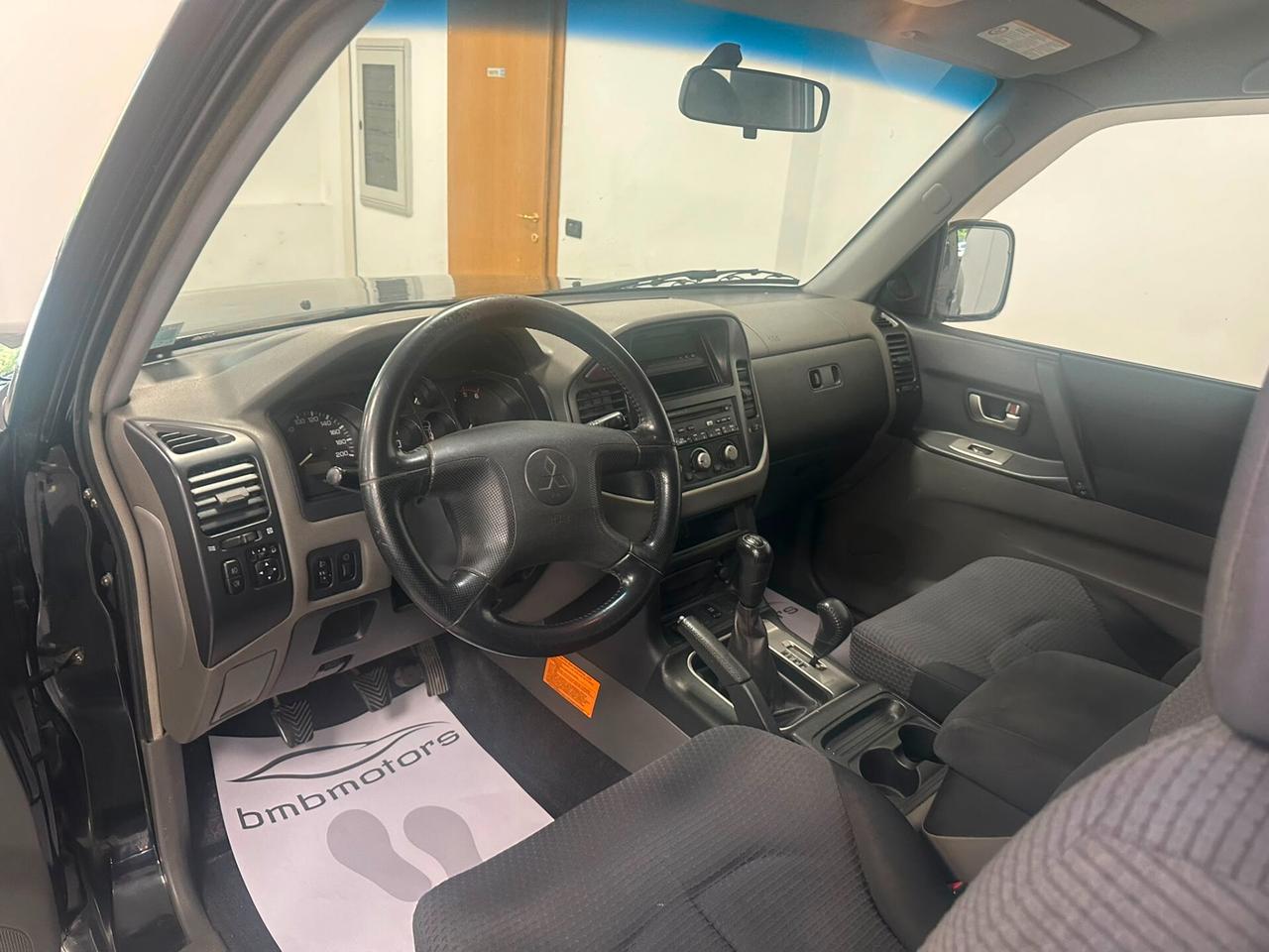 Mitsubishi Pajero 2.5 TDI 3p. GLX