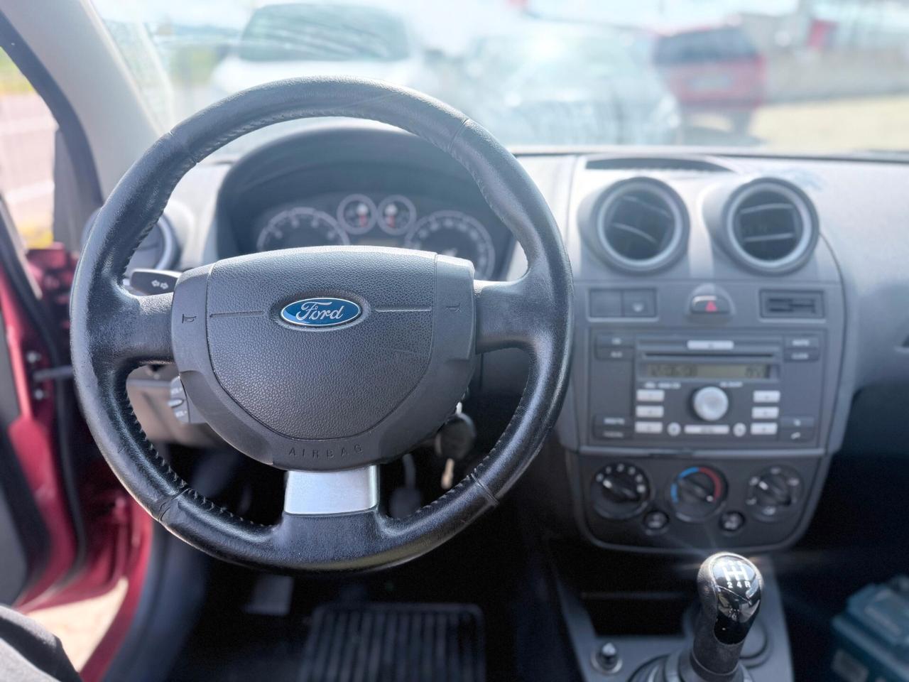 Ford Fiesta 1.2 BENZINA NEOP.