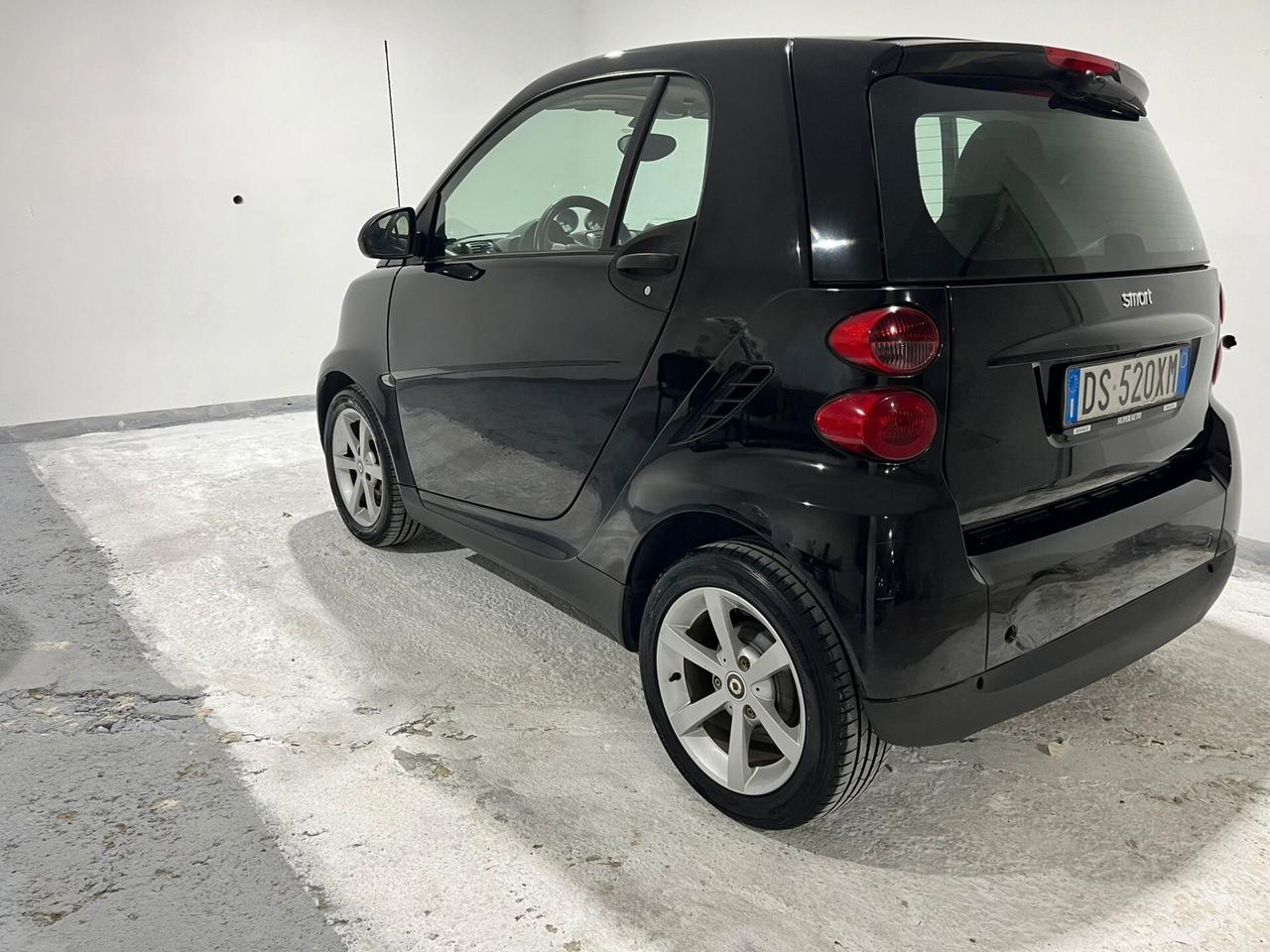 Smart ForTwo 1000 62 kW coupé pulse