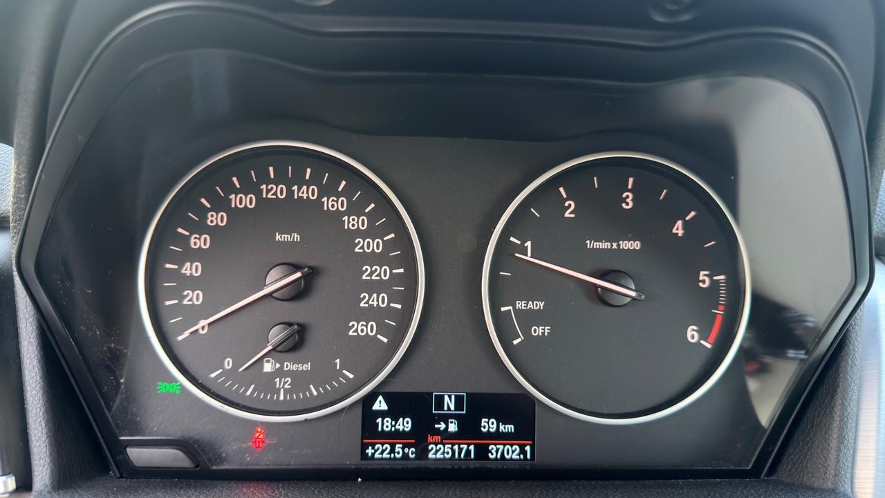 Bmw 2er Active Tourer 218d Luxury