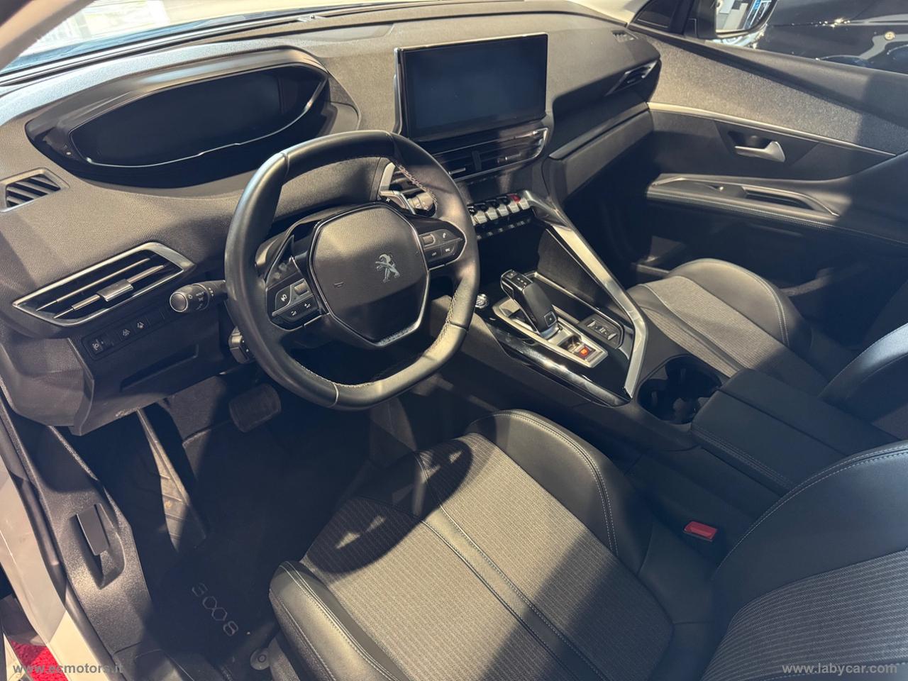 PEUGEOT 3008 BlueHDi 130 S&S EAT8 Allure