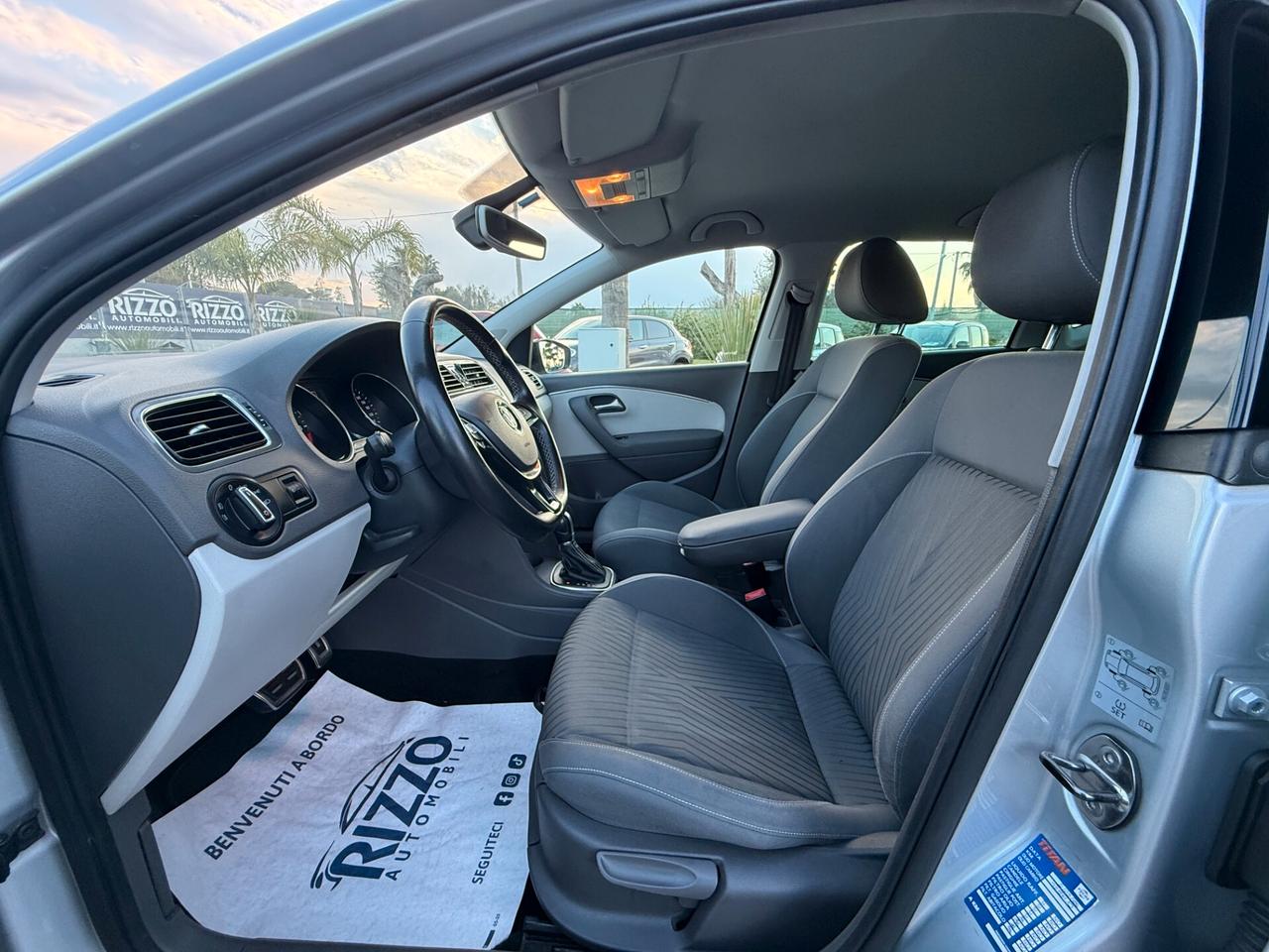 VOLKSWAGEN POLO 1.4TDI 90CV DSG 5p. NAVI