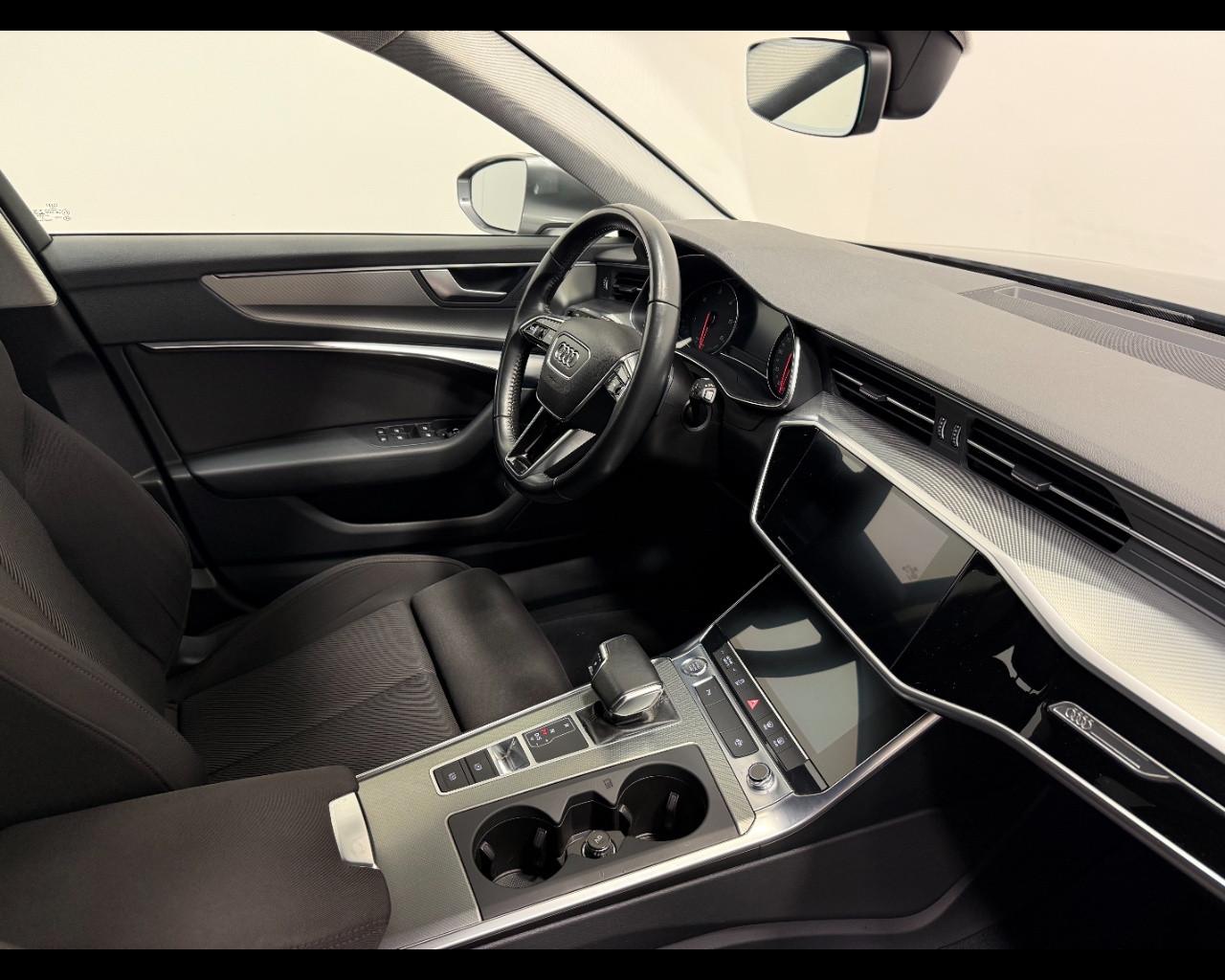 AUDI A6 AVANT 40 TDI MHEV S-TRONIC BUSINESS SPORT