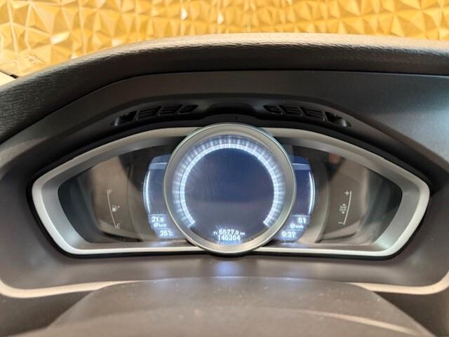 Volvo V40 Cross Country D2 Style Plus