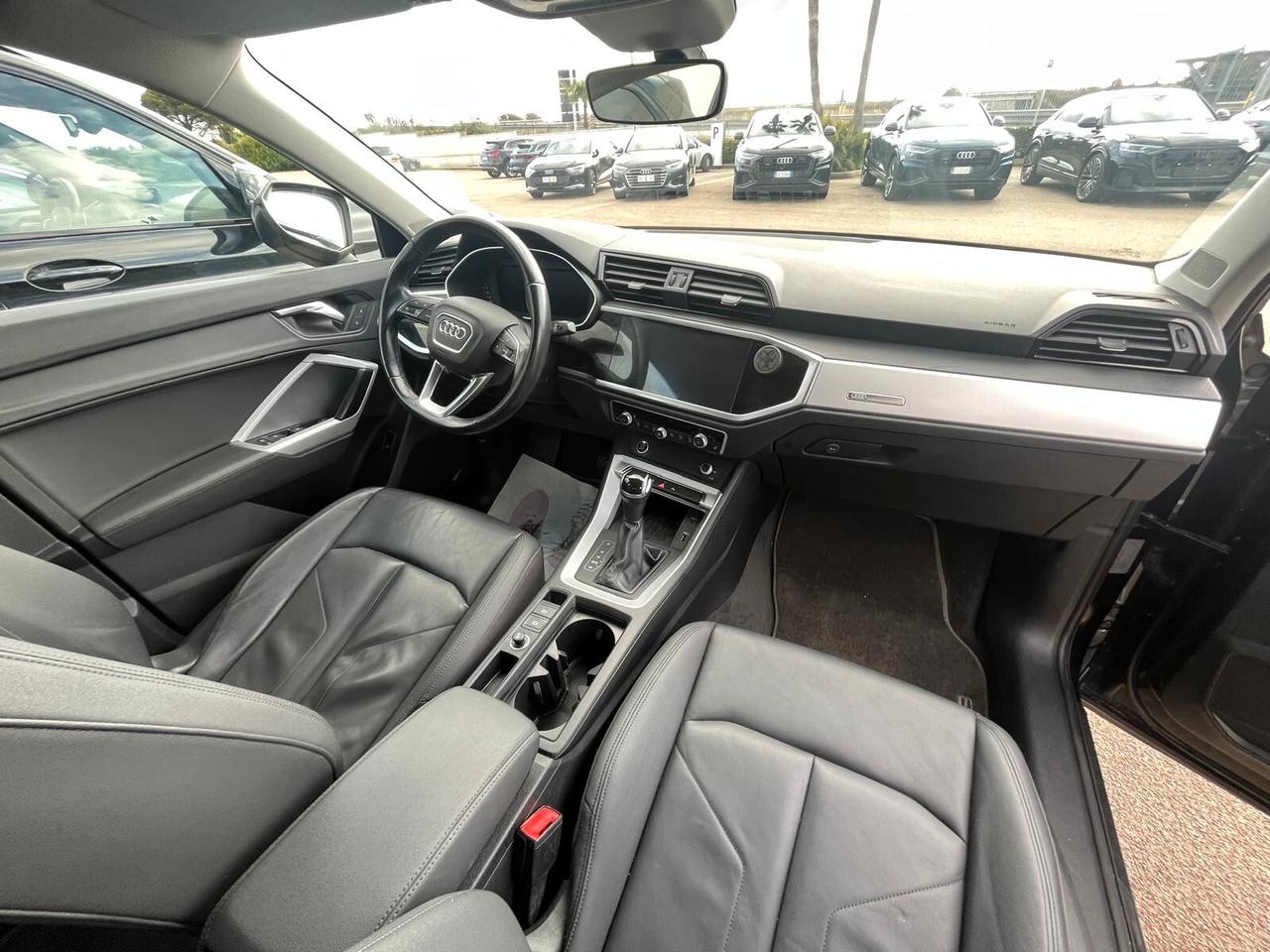 Audi Q3 35 TDI S tronic Business Advanced